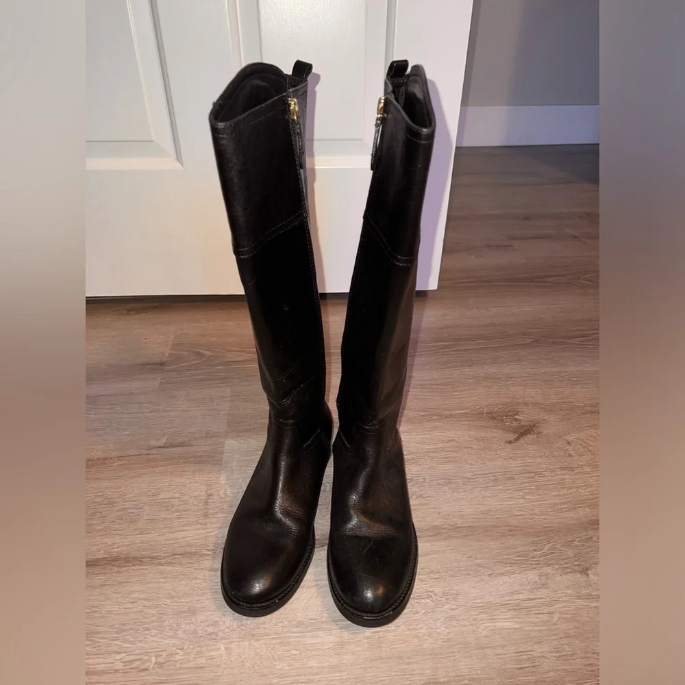 Tory Burch Kiernan Black Ridding Leather Boots size 6